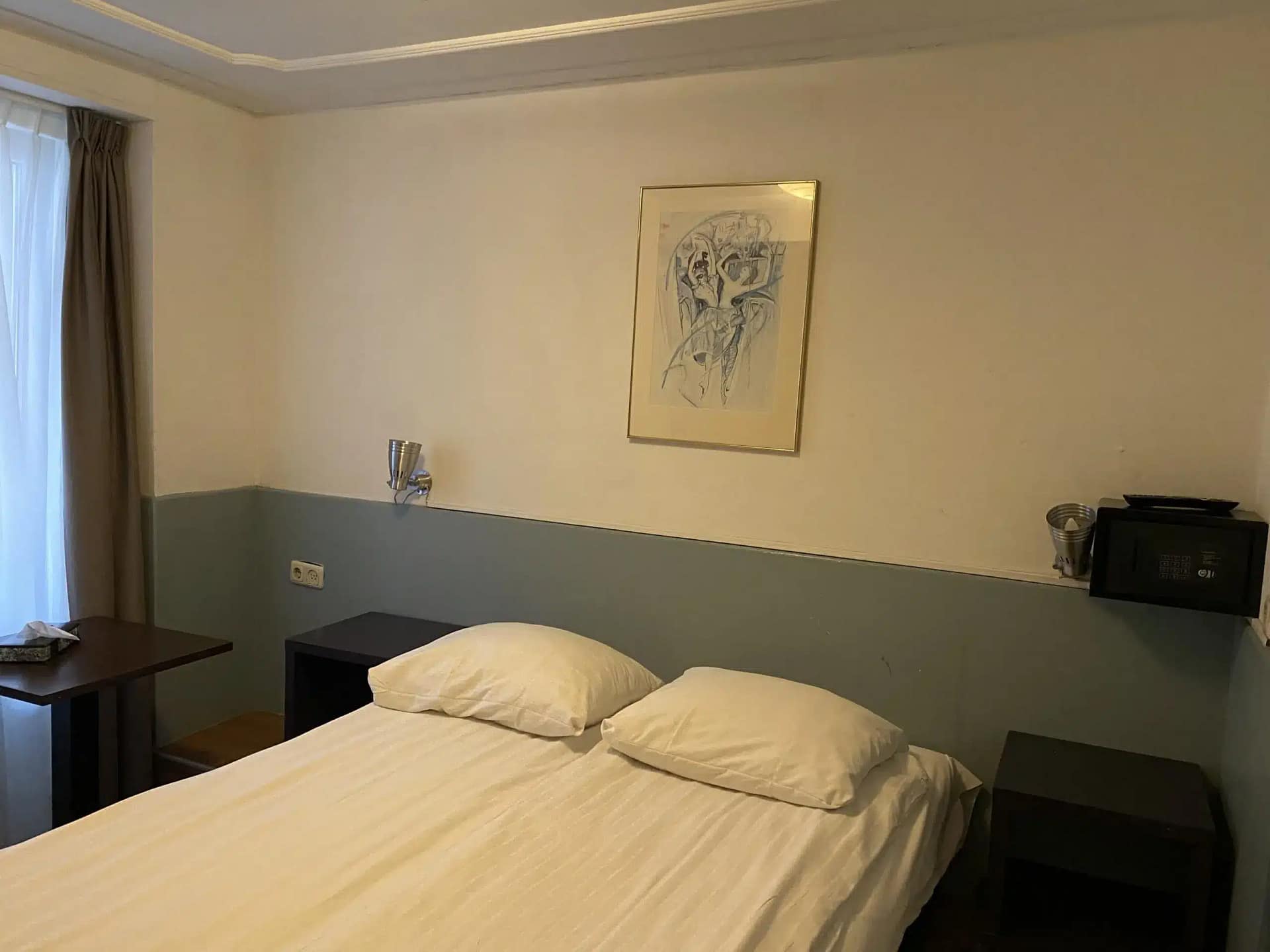 Standard double room Sphinx hotel Amsterdam